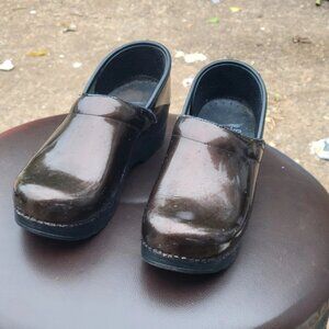 Dansko Copper Professional Clog 39
